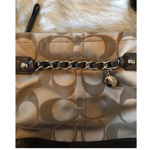 Coach Signature C Bag - Picture 3 of 4